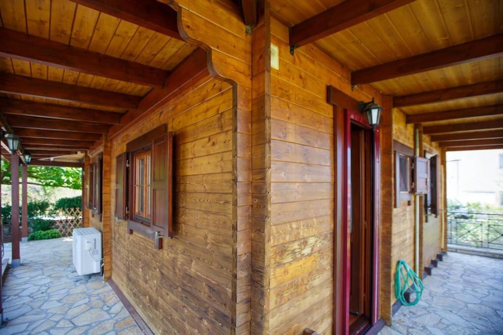 شقة Wooden House In يانينة المظهر الخارجي الصورة